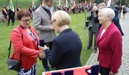 PANI  DYREKTOR MARZANNA PODPORA UHONOROWANA MEDALEM 100-LECIA ZNP